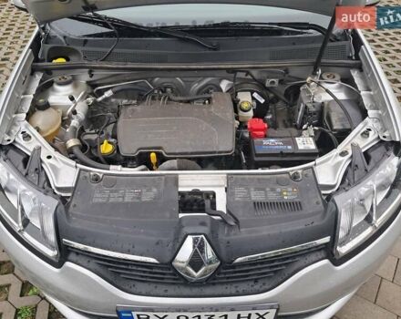 Рено Логан 2014 в Хмельницком на Automoto.ua Серый Рено Логан, объемом двигателя 1.15 л и пробегом 35 тыс. км за 7200 $, фото 17 на Automoto.ua