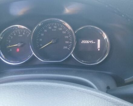 Серый Рено Логан, объемом двигателя 1.5 л и пробегом 200 тыс. км за 6999 $, фото 3 на Automoto.ua