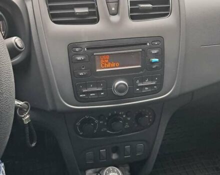 Рено Логан 2014 в Хмельницком на Automoto.ua Серый Рено Логан, объемом двигателя 1.15 л и пробегом 35 тыс. км за 7200 $, фото 20 на Automoto.ua