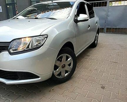 Рено Логан 2014 в Глухове на Automoto.ua Серый Рено Логан, объемом двигателя 1.1 л и пробегом 270 тыс. км за 5300 $, фото 12 на Automoto.ua