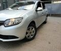 Рено Логан 2014 в Глухове на Automoto.ua Серый Рено Логан, объемом двигателя 1.1 л и пробегом 270 тыс. км за 5300 $, фото 12 на Automoto.ua