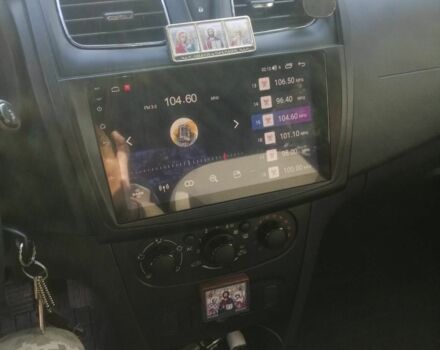 Серый Рено Логан, объемом двигателя 1.5 л и пробегом 200 тыс. км за 6999 $, фото 4 на Automoto.ua