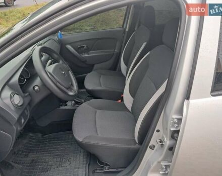 Рено Логан 2014 в Хмельницком на Automoto.ua Серый Рено Логан, объемом двигателя 1.15 л и пробегом 35 тыс. км за 7200 $, фото 9 на Automoto.ua