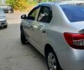 Рено Логан 2014 в Глухове на Automoto.ua Серый Рено Логан, объемом двигателя 1.1 л и пробегом 270 тыс. км за 5300 $, фото 11 на Automoto.ua