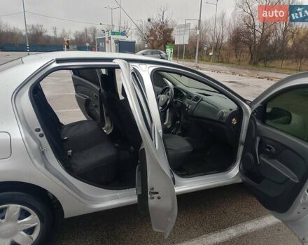 Серый Рено Логан, объемом двигателя 1.15 л и пробегом 285 тыс. км за 4800 $, фото 18 на Automoto.ua