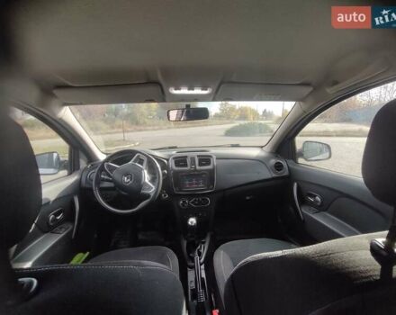 Серый Рено Логан, объемом двигателя 1.5 л и пробегом 172 тыс. км за 7300 $, фото 5 на Automoto.ua