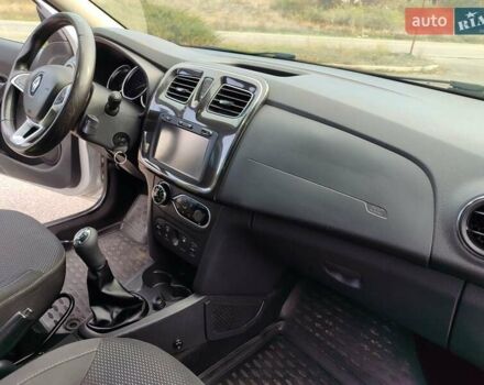 Серый Рено Логан, объемом двигателя 1.5 л и пробегом 172 тыс. км за 7300 $, фото 21 на Automoto.ua