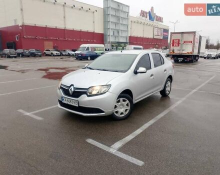 Серый Рено Логан, объемом двигателя 1.15 л и пробегом 285 тыс. км за 4800 $, фото 5 на Automoto.ua