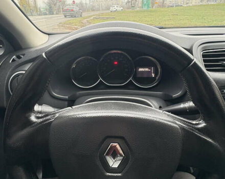 Сірий Рено Логан, об'ємом двигуна 1.15 л та пробігом 300 тис. км за 3800 $, фото 12 на Automoto.ua