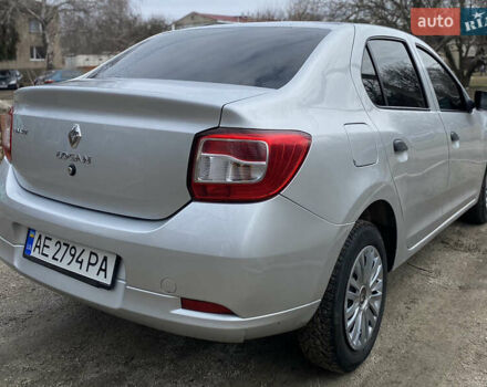 Серый Рено Логан, объемом двигателя 1.5 л и пробегом 270 тыс. км за 7200 $, фото 3 на Automoto.ua