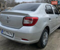 Серый Рено Логан, объемом двигателя 1.5 л и пробегом 270 тыс. км за 7200 $, фото 3 на Automoto.ua