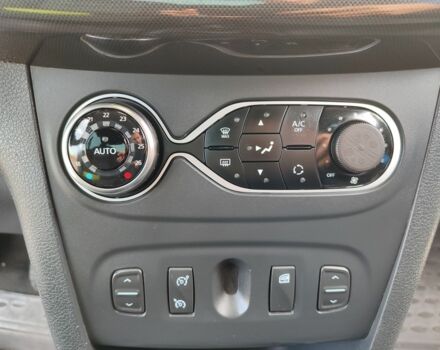 Рено Логан 2016 в Синельниковом на Automoto.ua Серый Рено Логан, объемом двигателя 1.5 л и пробегом 172 тыс. км за 7300 $, фото 20 на Automoto.ua