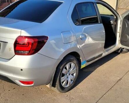 Серый Рено Логан, объемом двигателя 1.46 л и пробегом 185 тыс. км за 7100 $, фото 2 на Automoto.ua