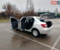 Сірий Рено Логан, об'ємом двигуна 1.15 л та пробігом 285 тис. км за 4000 $, фото 7 на Automoto.ua