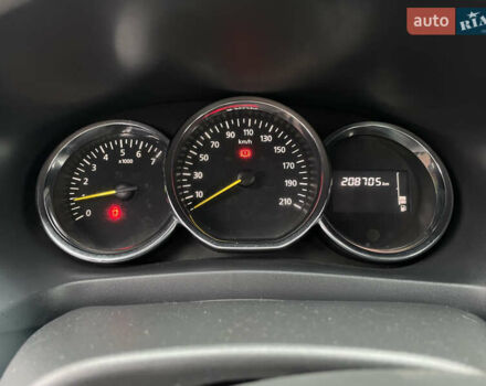 Серый Рено Логан, объемом двигателя 1.46 л и пробегом 208 тыс. км за 5150 $, фото 10 на Automoto.ua