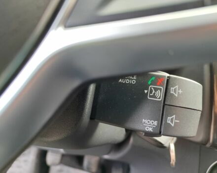 Рено Логан 2016 в Синельниковом на Automoto.ua Серый Рено Логан, объемом двигателя 1.5 л и пробегом 172 тыс. км за 7300 $, фото 19 на Automoto.ua