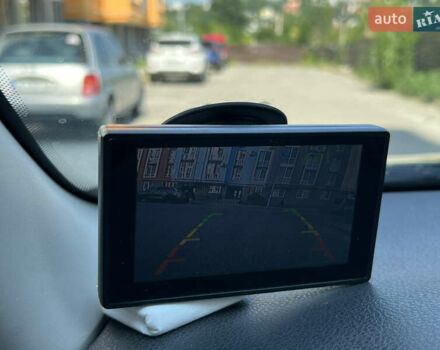 Сірий Рено Логан, об'ємом двигуна 1.15 л та пробігом 51 тис. км за 8000 $, фото 21 на Automoto.ua