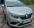 Серый Рено Логан, объемом двигателя 0.9 л и пробегом 93 тыс. км за 7300 $, фото 1 на Automoto.ua
