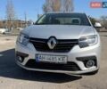 Серый Рено Логан, объемом двигателя 1.46 л и пробегом 100 тыс. км за 7500 $, фото 1 на Automoto.ua