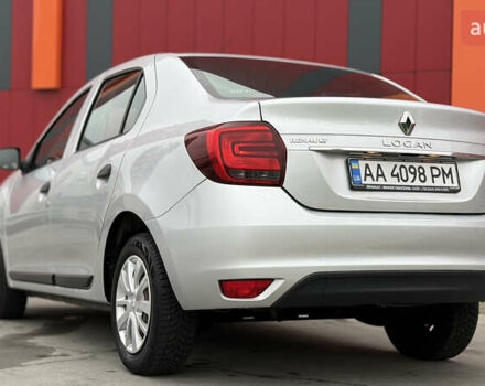 Сірий Рено Логан, об'ємом двигуна 1.46 л та пробігом 149 тис. км за 7600 $, фото 14 на Automoto.ua