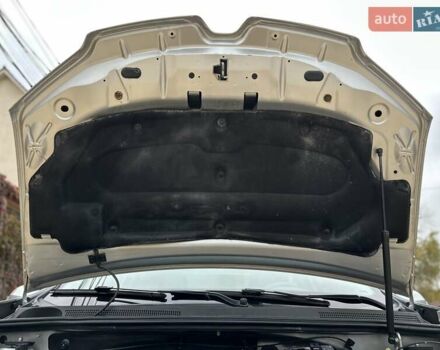 Сірий Рено Логан, об'ємом двигуна 1.46 л та пробігом 230 тис. км за 7700 $, фото 75 на Automoto.ua