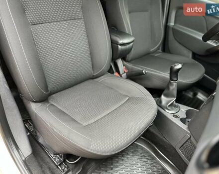 Сірий Рено Логан, об'ємом двигуна 1.46 л та пробігом 230 тис. км за 7700 $, фото 35 на Automoto.ua