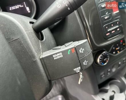 Сірий Рено Логан, об'ємом двигуна 1.46 л та пробігом 230 тис. км за 7700 $, фото 42 на Automoto.ua