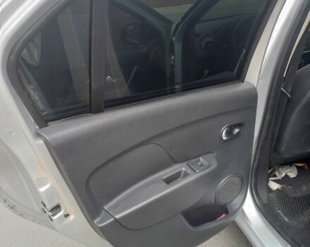 Серый Рено Логан, объемом двигателя 1.5 л и пробегом 169 тыс. км за 7500 $, фото 8 на Automoto.ua