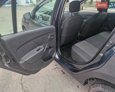 Серый Рено Логан, объемом двигателя 1.46 л и пробегом 150 тыс. км за 7700 $, фото 17 на Automoto.ua