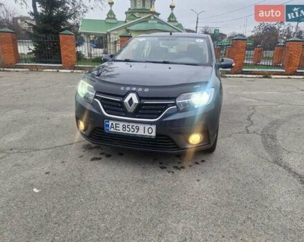 Серый Рено Логан, объемом двигателя 1.46 л и пробегом 150 тыс. км за 7700 $, фото 5 на Automoto.ua