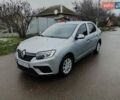 Серый Рено Логан, объемом двигателя 1 л и пробегом 116 тыс. км за 6300 $, фото 1 на Automoto.ua