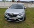 Сірий Рено Логан, об'ємом двигуна 0.9 л та пробігом 285 тис. км за 6800 $, фото 1 на Automoto.ua