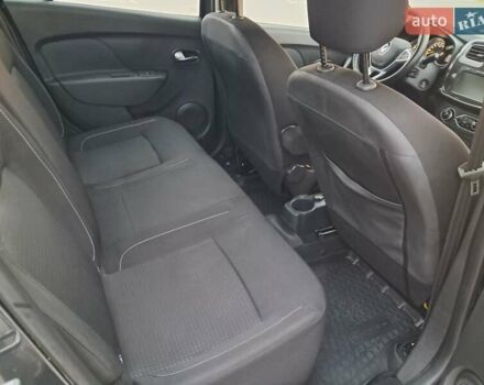 Рено Логан 2021 в Виннице на Automoto.ua Серый Рено Логан, объемом двигателя 0.9 л и пробегом 42 тыс. км за 5850 $, фото 23 на Automoto.ua