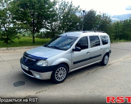 Рено Логан 2007 в Балаклее на Automoto.ua Серый Рено Логан, объемом двигателя 1.6 л и пробегом 241 тыс. км за 4700 $, фото 1 на Automoto.ua