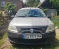 Сірий Рено Логан, об'ємом двигуна 1.6 л та пробігом 350 тис. км за 4750 $, фото 1 на Automoto.ua