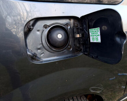 Сірий Рено Логан, об'ємом двигуна 1.6 л та пробігом 270 тис. км за 5300 $, фото 7 на Automoto.ua