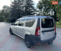 Серый Рено Логан, объемом двигателя 1.6 л и пробегом 205 тыс. км за 5799 $, фото 3 на Automoto.ua