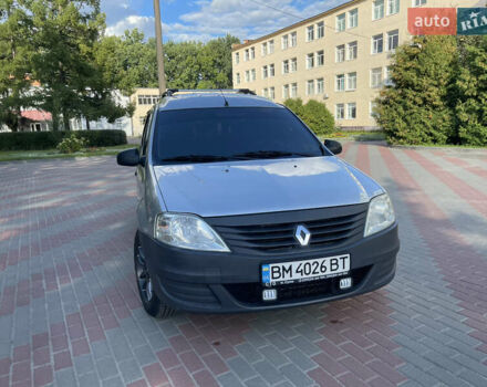 Серый Рено Логан, объемом двигателя 1.6 л и пробегом 205 тыс. км за 5799 $, фото 5 на Automoto.ua