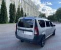 Серый Рено Логан, объемом двигателя 1.6 л и пробегом 205 тыс. км за 5799 $, фото 2 на Automoto.ua
