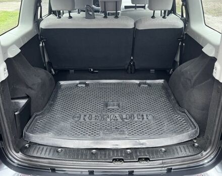 Серый Рено Логан, объемом двигателя 1.6 л и пробегом 93 тыс. км за 6200 $, фото 15 на Automoto.ua