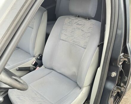 Серый Рено Логан, объемом двигателя 1.6 л и пробегом 227 тыс. км за 5100 $, фото 12 на Automoto.ua