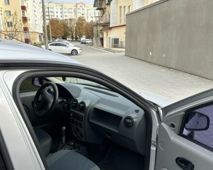 Серый Рено Логан, объемом двигателя 1.6 л и пробегом 96 тыс. км за 5900 $, фото 6 на Automoto.ua