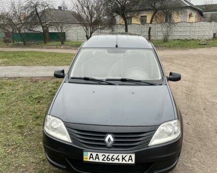 Серый Рено Логан, объемом двигателя 1.6 л и пробегом 227 тыс. км за 5100 $, фото 3 на Automoto.ua