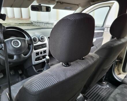 Сірий Рено Логан, об'ємом двигуна 1.6 л та пробігом 146 тис. км за 5900 $, фото 19 на Automoto.ua