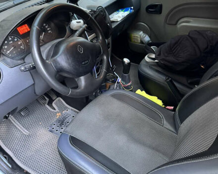 Рено Логан 2010 у Дніпро (Дніпропетровську) на Automoto.ua Сірий Рено Логан, об'ємом двигуна 1.6 л та пробігом 248 тис. км за 4900 $, фото 8 на Automoto.ua