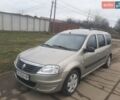 Сірий Рено Логан, об'ємом двигуна 1.6 л та пробігом 330 тис. км за 4800 $, фото 1 на Automoto.ua