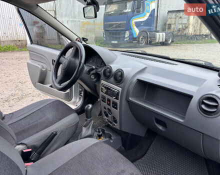 Серый Рено Логан, объемом двигателя 1.6 л и пробегом 315 тыс. км за 5200 $, фото 19 на Automoto.ua