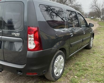 Серый Рено Логан, объемом двигателя 1.6 л и пробегом 227 тыс. км за 5100 $, фото 5 на Automoto.ua