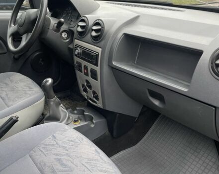 Серый Рено Логан, объемом двигателя 1.6 л и пробегом 227 тыс. км за 5100 $, фото 8 на Automoto.ua