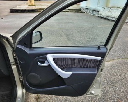 Сірий Рено Логан, об'ємом двигуна 1.6 л та пробігом 146 тис. км за 5900 $, фото 16 на Automoto.ua